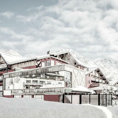 Hotel Rigele Royal Superior Обертауерн Екстериор снимка