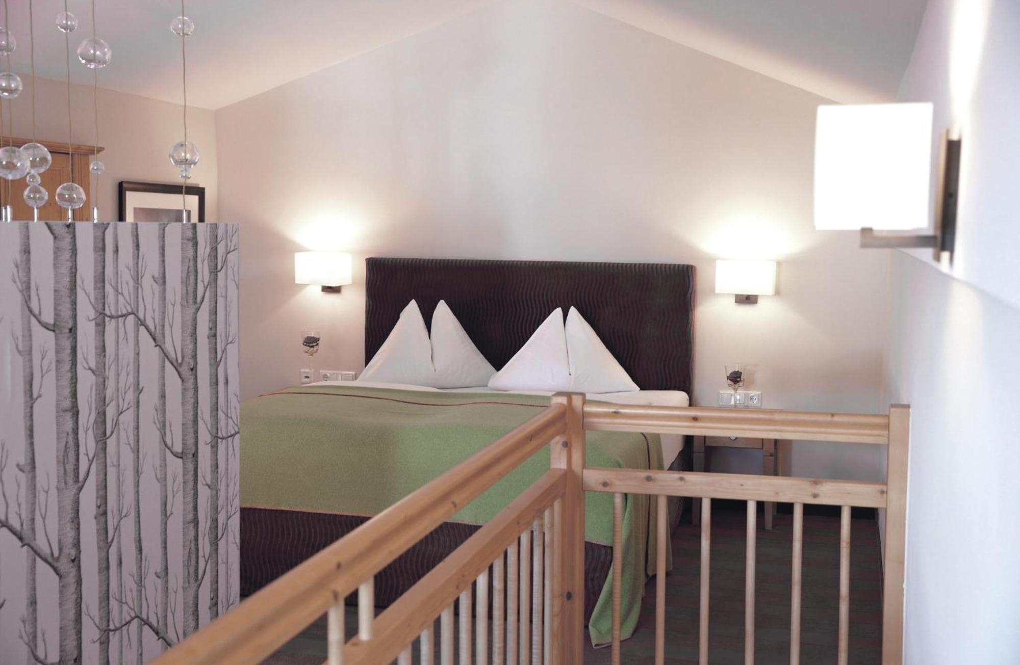 Hotel Rigele Royal Superior Обертауерн Екстериор снимка